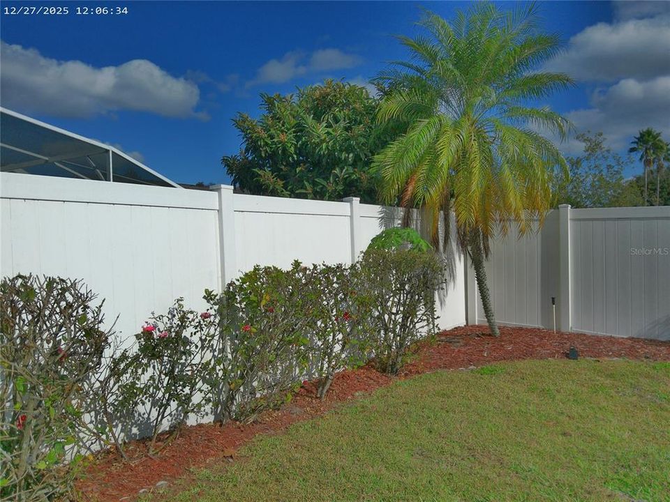 For Sale: $435,000 (4 beds, 2 baths, 1847 Square Feet)