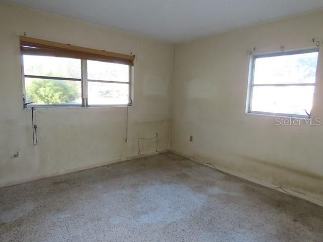 For Sale: $274,900 (3 beds, 2 baths, 1148 Square Feet)