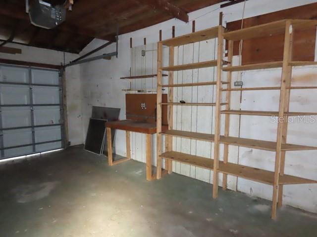 For Sale: $274,900 (3 beds, 2 baths, 1148 Square Feet)