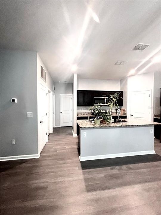 En Venta: $320,000 (3 camas, 2 baños, 1537 Pies cuadrados)