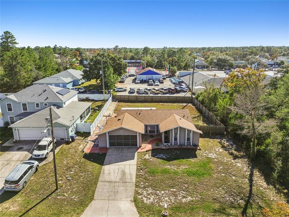 For Sale: $300,000 (2 beds, 2 baths, 1258 Square Feet)