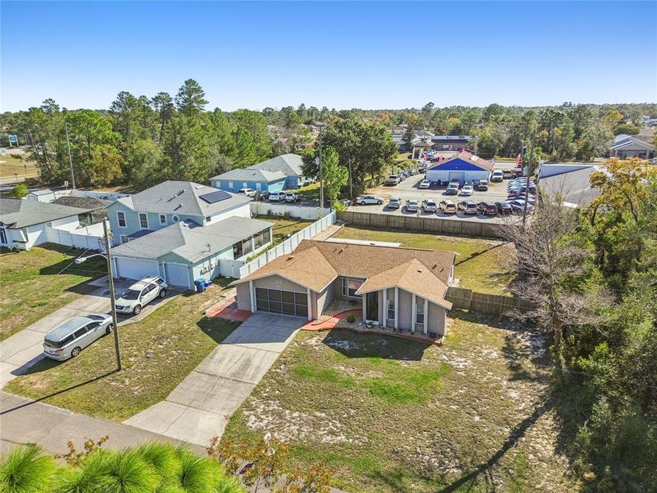 For Sale: $300,000 (2 beds, 2 baths, 1258 Square Feet)