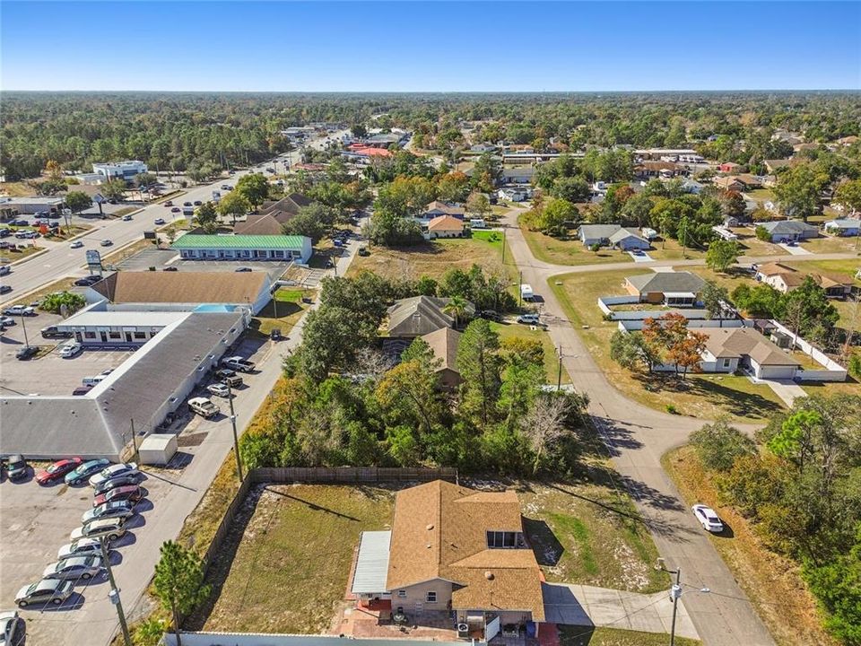 For Sale: $300,000 (2 beds, 2 baths, 1258 Square Feet)