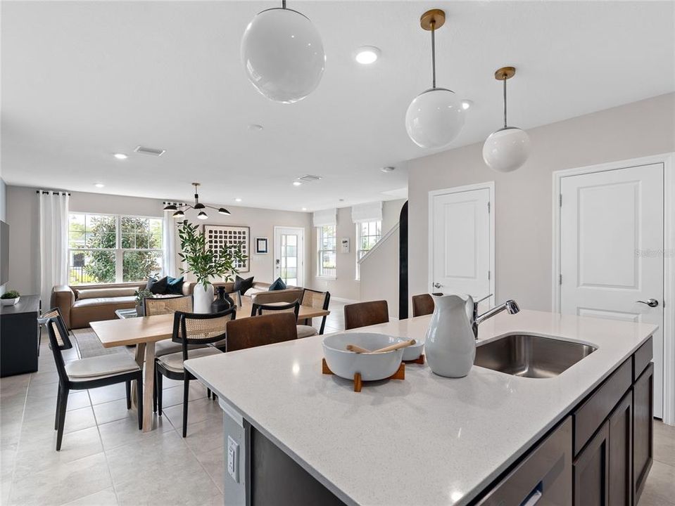 For Sale: $399,290 (3 beds, 2 baths, 1628 Square Feet)