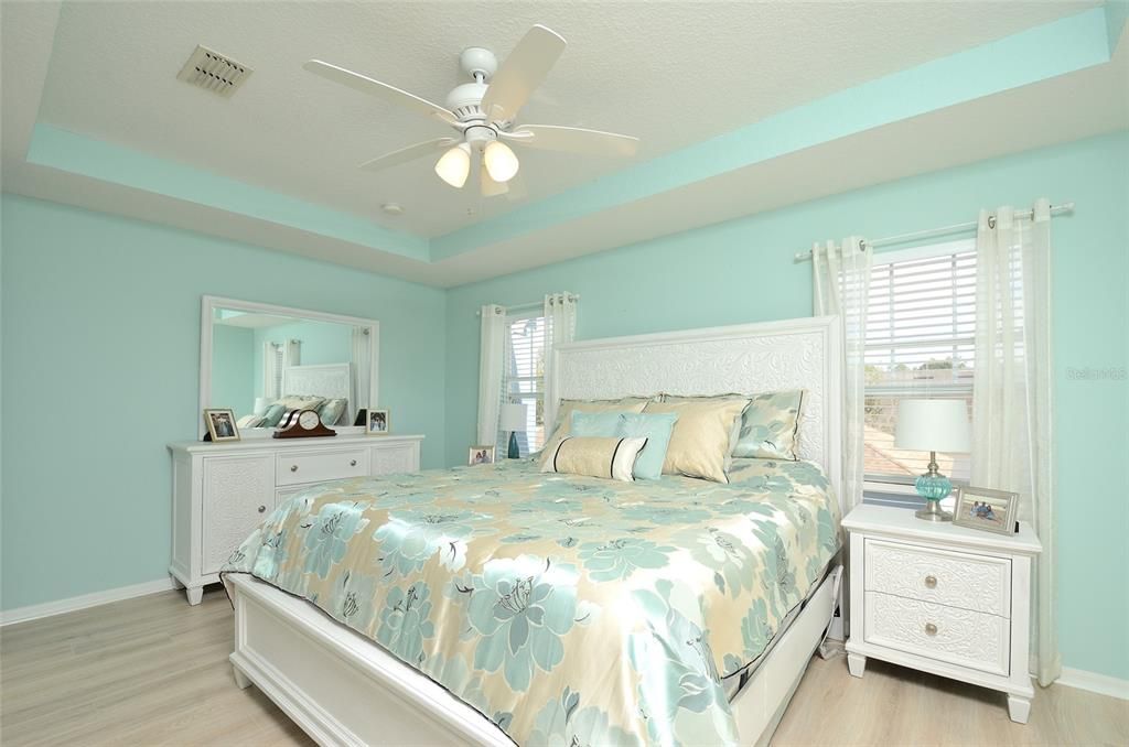 На продажу: $495,000 (2 спален, 2 ванн, 1440 Квадратных фут)