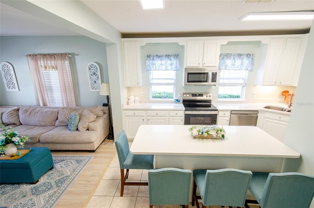 На продажу: $495,000 (2 спален, 2 ванн, 1440 Квадратных фут)