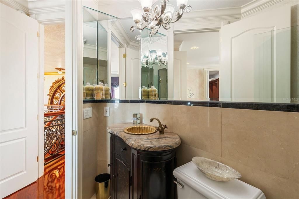 En Venta: $5,100,000 (6 camas, 5 baños, 6595 Pies cuadrados)