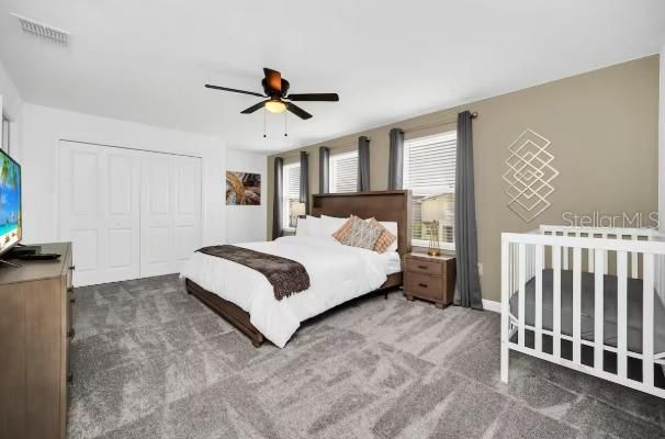 待售: $695,000 (7 贝兹, 6 浴室, 3843 平方英尺)