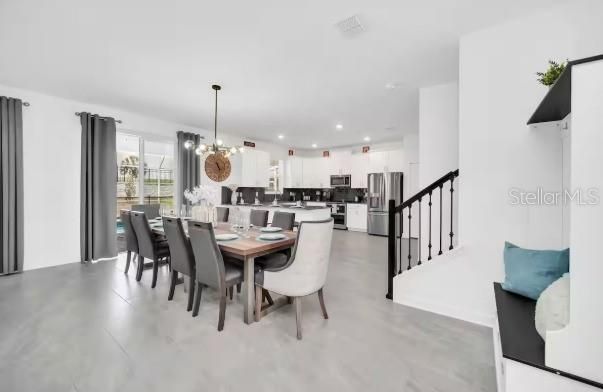 待售: $695,000 (7 贝兹, 6 浴室, 3843 平方英尺)