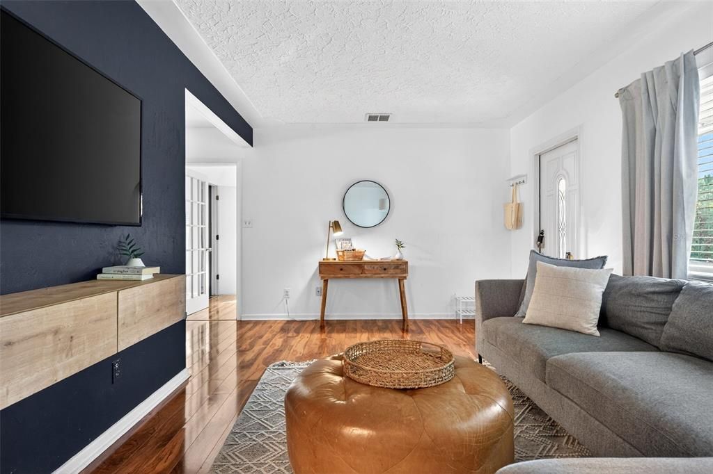 En Venta: $475,000 (2 camas, 2 baños, 1548 Pies cuadrados)