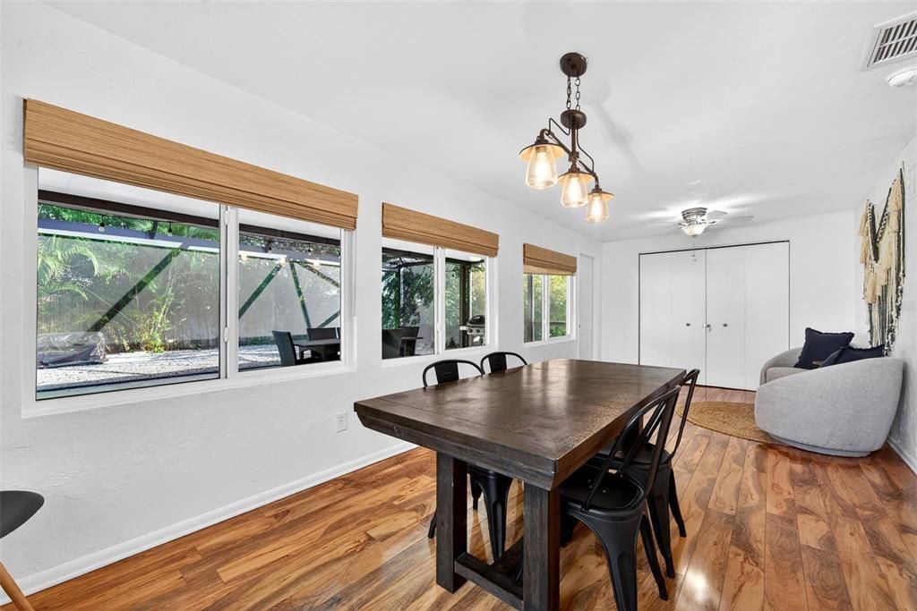 En Venta: $475,000 (2 camas, 2 baños, 1548 Pies cuadrados)