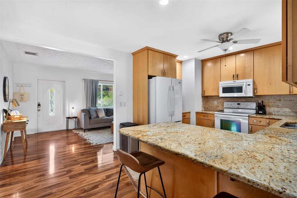 En Venta: $475,000 (2 camas, 2 baños, 1548 Pies cuadrados)