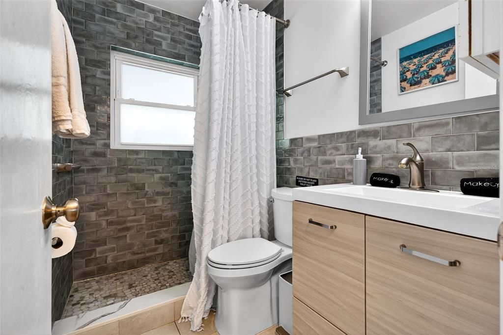 En Venta: $475,000 (2 camas, 2 baños, 1548 Pies cuadrados)