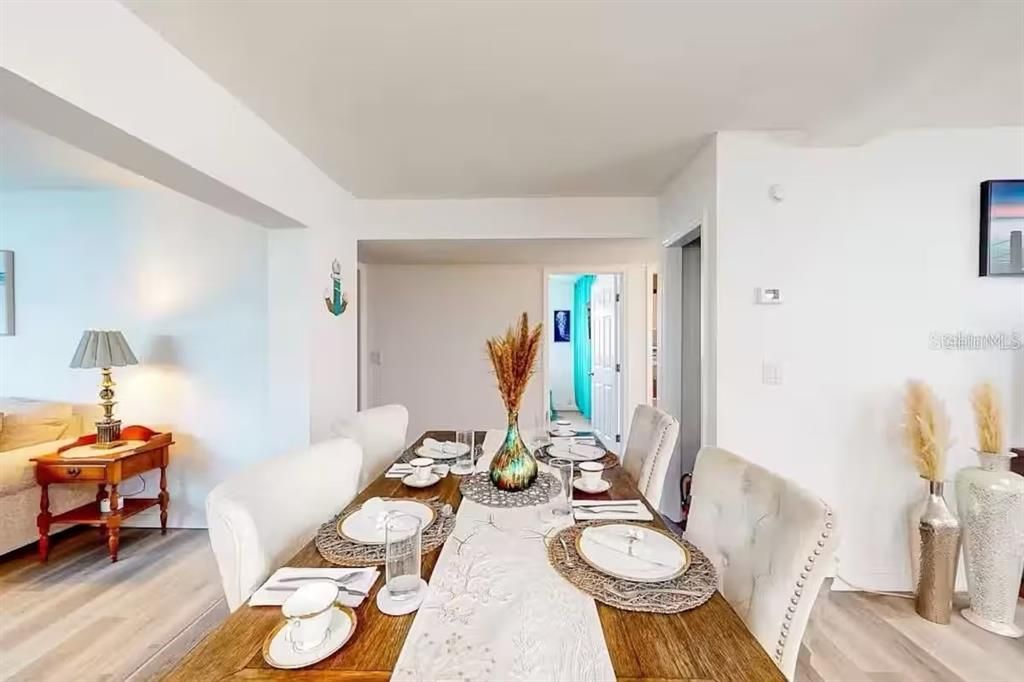 En Renta: $10,000 (4 camas, 3 baños, 2042 Pies cuadrados)