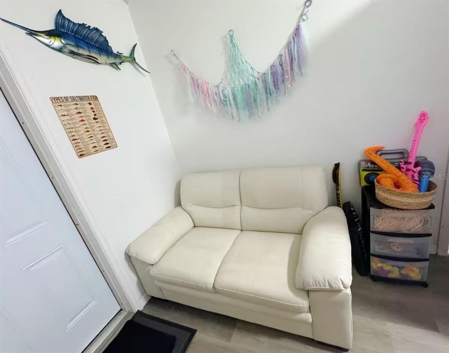 En Renta: $10,000 (4 camas, 3 baños, 2042 Pies cuadrados)