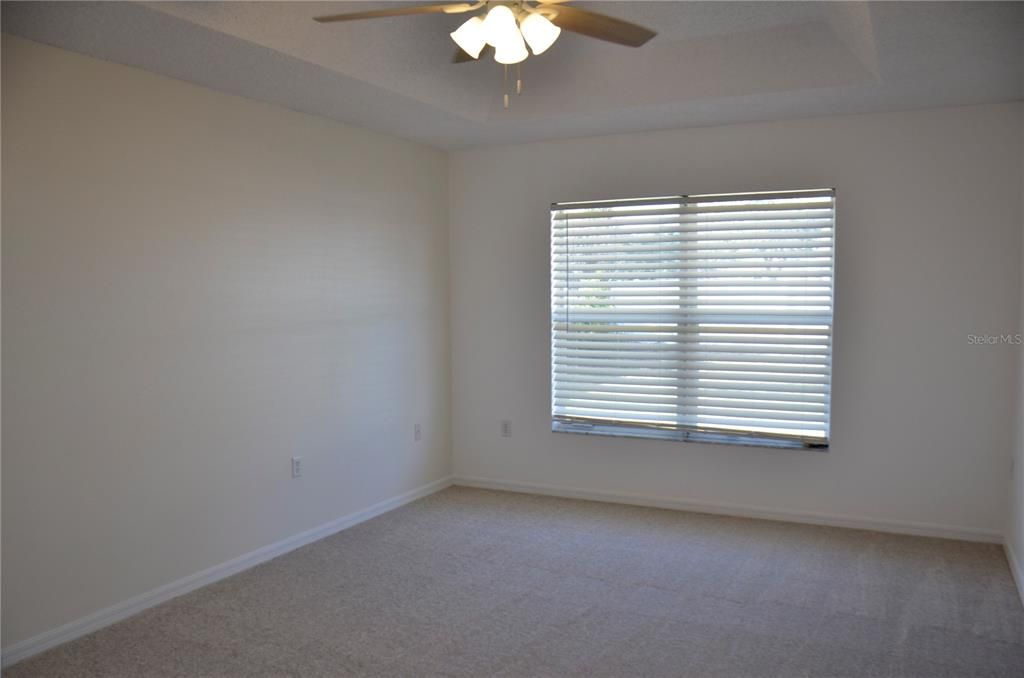 En Venta: $319,900 (3 camas, 2 baños, 1568 Pies cuadrados)