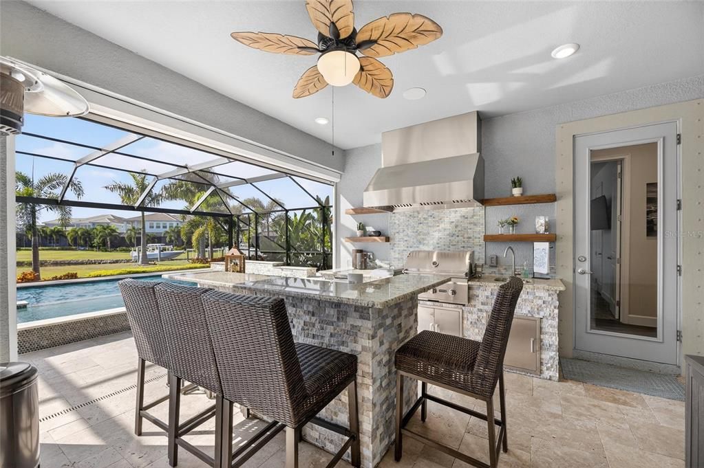 En Venta: $2,195,000 (5 camas, 4 baños, 3985 Pies cuadrados)