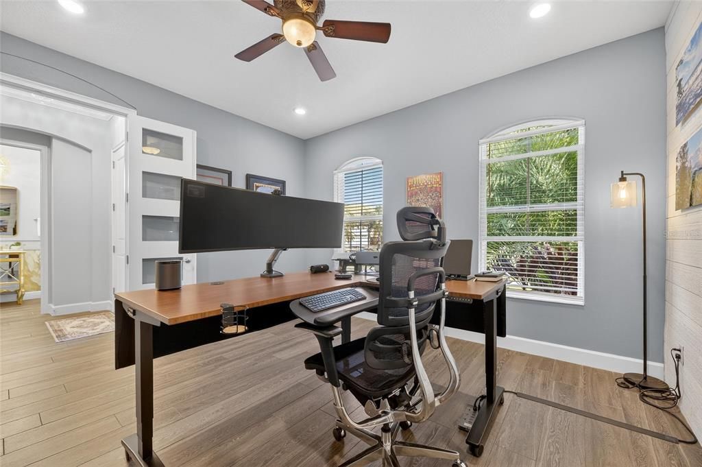 En Venta: $2,195,000 (5 camas, 4 baños, 3985 Pies cuadrados)