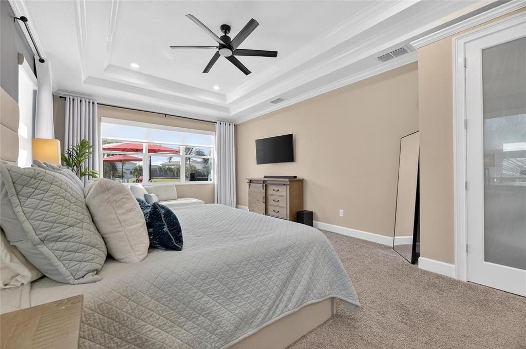 En Venta: $2,195,000 (5 camas, 4 baños, 3985 Pies cuadrados)