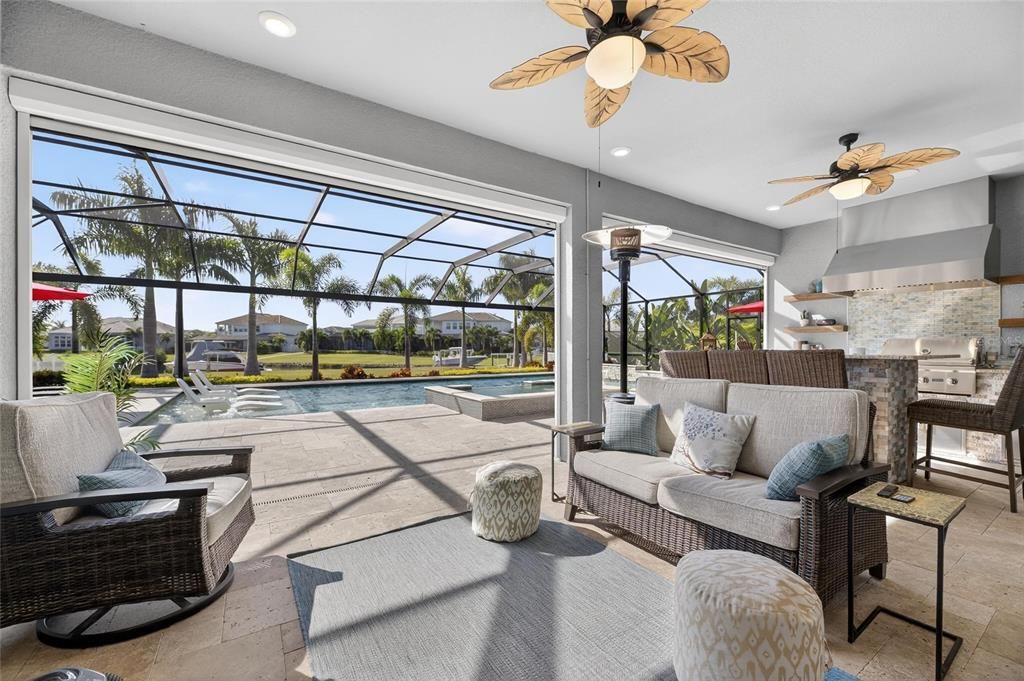 En Venta: $2,195,000 (5 camas, 4 baños, 3985 Pies cuadrados)