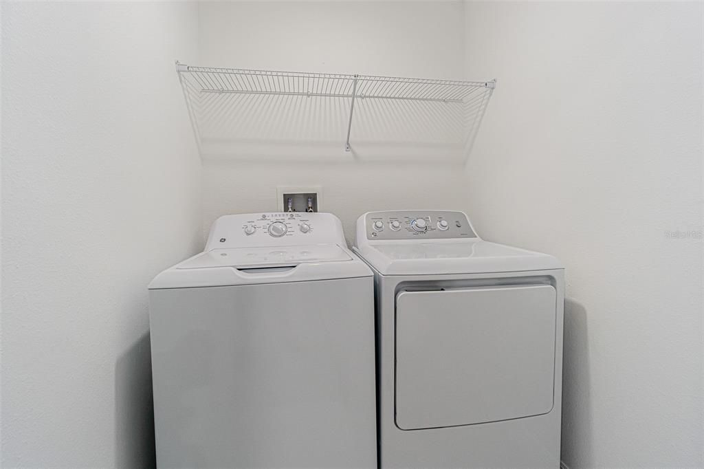 В аренду: $1,925 (2 спален, 2 ванн, 1541 Квадратных фут)