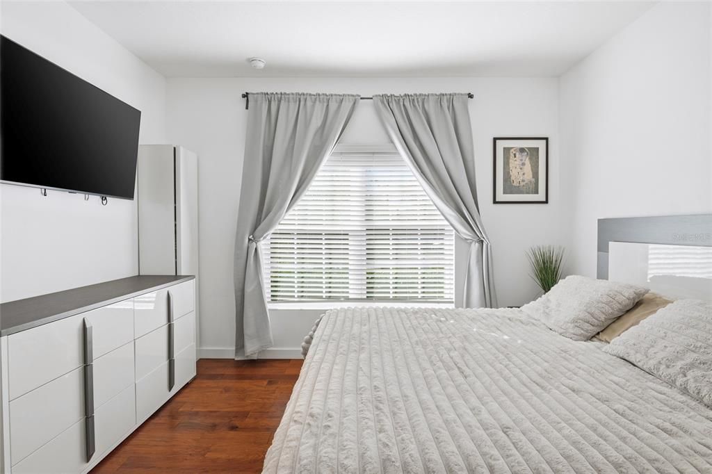 На продажу: $449,000 (5 спален, 3 ванн, 2586 Квадратных фут)