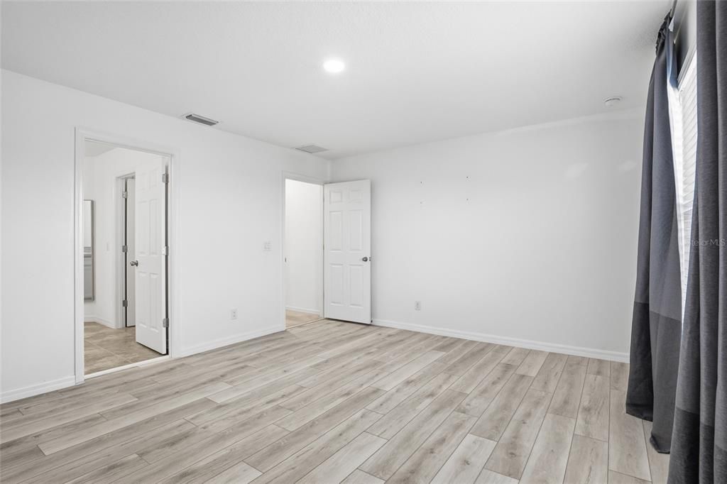 На продажу: $449,000 (5 спален, 3 ванн, 2586 Квадратных фут)