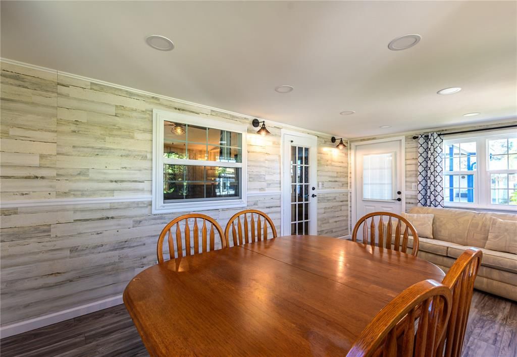 En Venta: $145,000 (2 camas, 2 baños, 1036 Pies cuadrados)