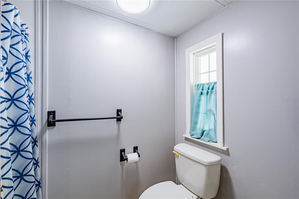 En Venta: $145,000 (2 camas, 2 baños, 1036 Pies cuadrados)