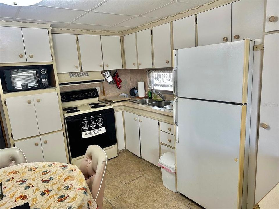 En Venta: $43,500 (2 camas, 1 baños, 587 Pies cuadrados)