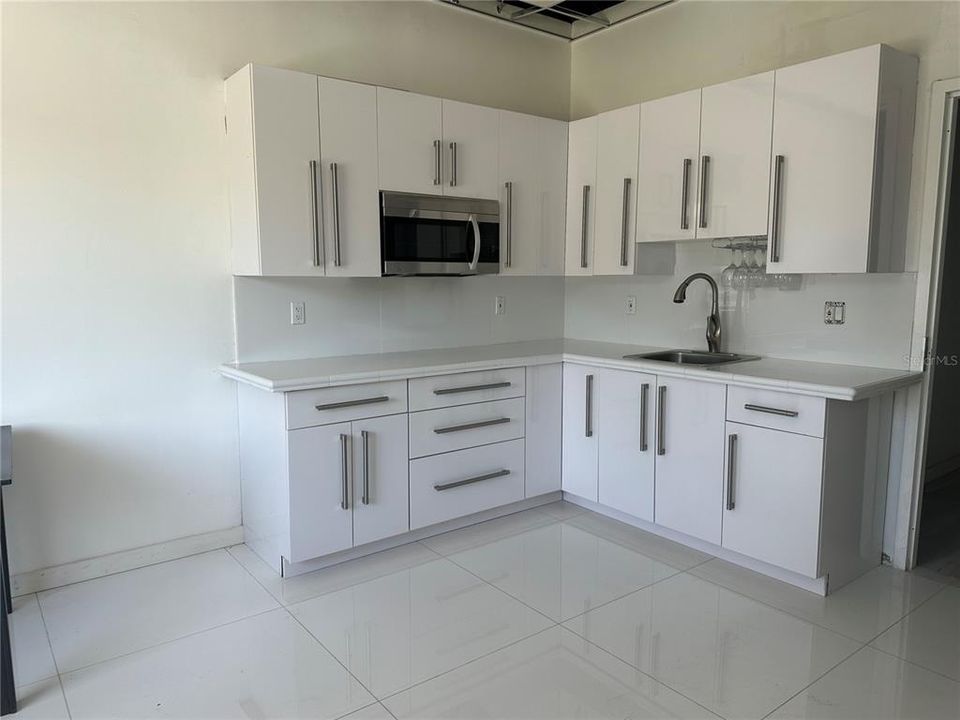 For Sale: $3,200,000 (0 beds, 0 baths, 6315 Square Feet)