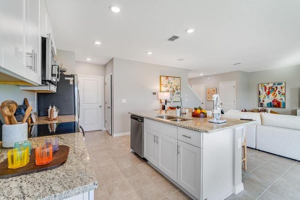 待售: $331,999 (3 贝兹, 2 浴室, 1853 平方英尺)