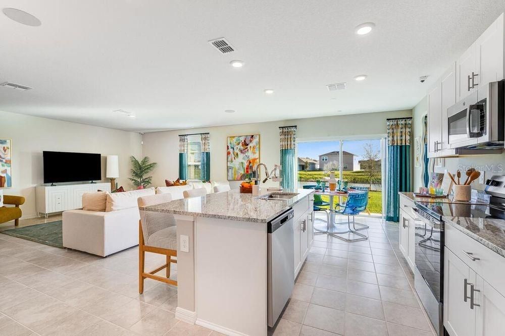 待售: $331,999 (3 贝兹, 2 浴室, 1853 平方英尺)