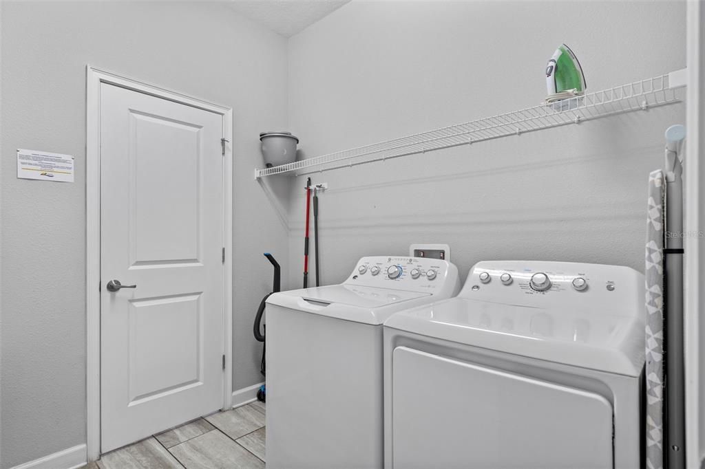 En Venta: $625,900 (5 camas, 5 baños, 3081 Pies cuadrados)