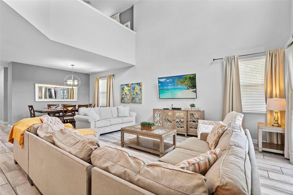 En Venta: $625,900 (5 camas, 5 baños, 3081 Pies cuadrados)