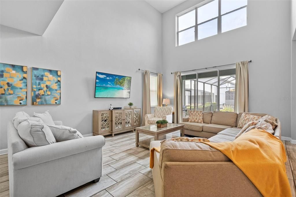 En Venta: $625,900 (5 camas, 5 baños, 3081 Pies cuadrados)