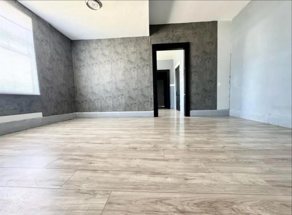 En Renta: $1,300 (3 camas, 2 baños, 1350 Pies cuadrados)