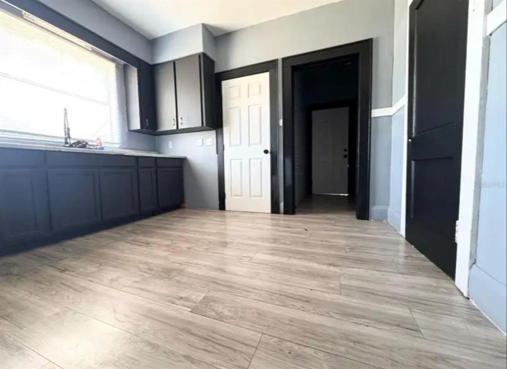 En Renta: $1,300 (3 camas, 2 baños, 1350 Pies cuadrados)