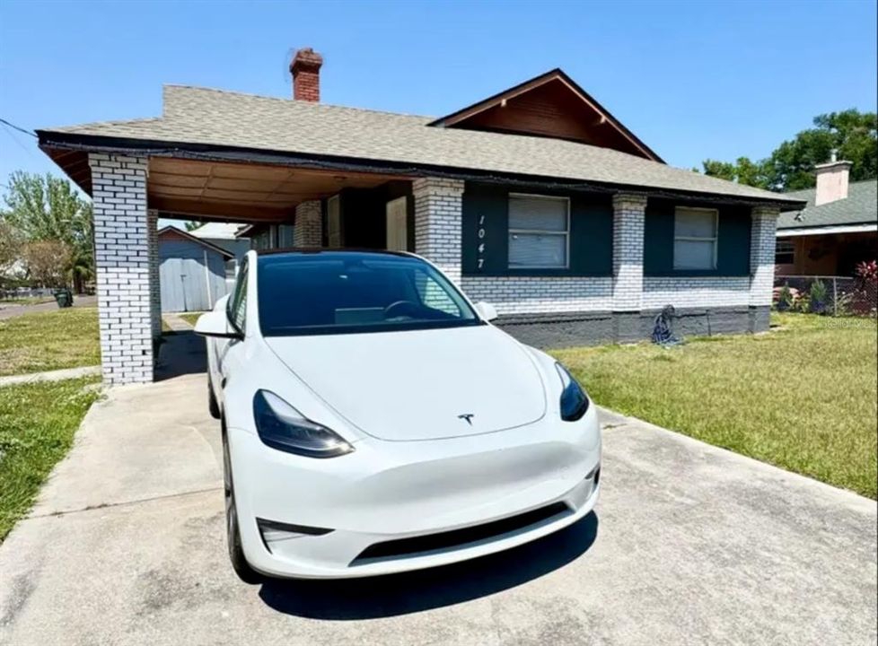 En Renta: $1,300 (3 camas, 2 baños, 1350 Pies cuadrados)