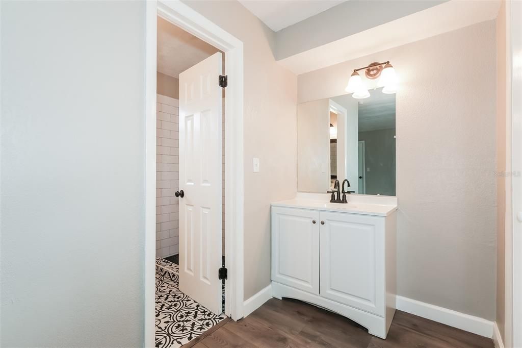 For Sale: $295,000 (4 beds, 2 baths, 1609 Square Feet)