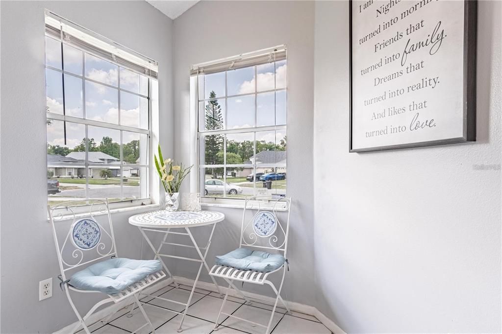 En Renta: $2,475 (3 camas, 2 baños, 1338 Pies cuadrados)