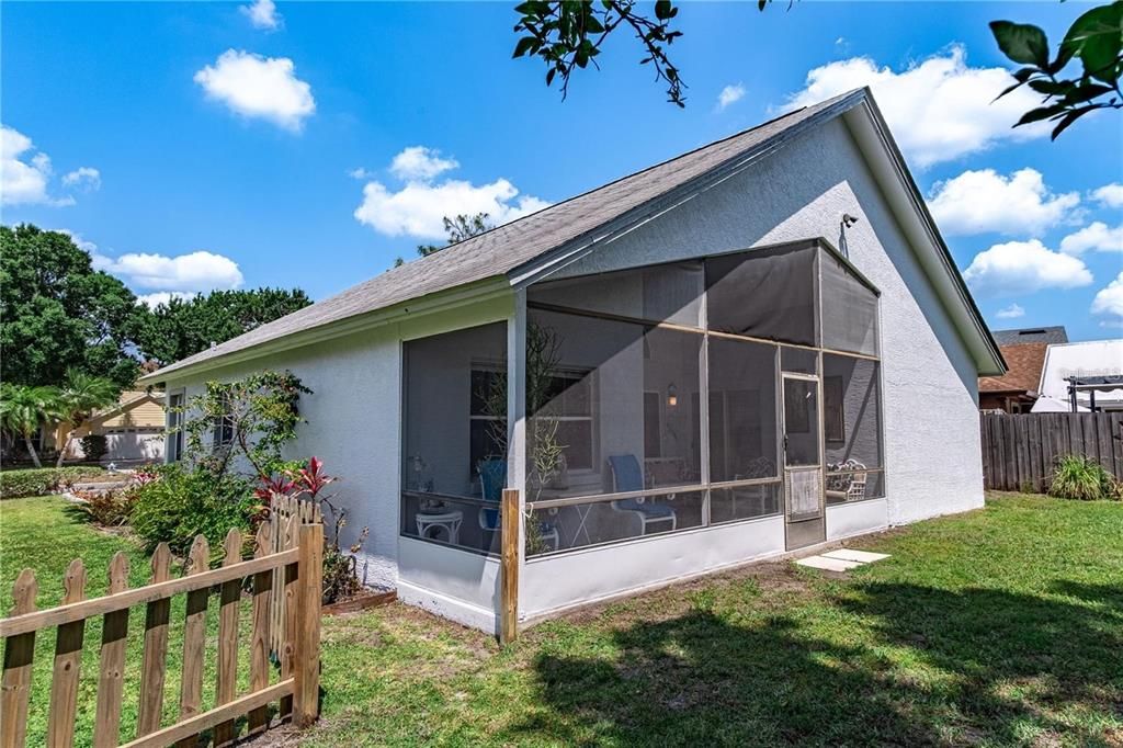 En Renta: $2,475 (3 camas, 2 baños, 1338 Pies cuadrados)