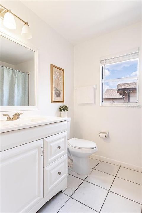 En Renta: $2,475 (3 camas, 2 baños, 1338 Pies cuadrados)