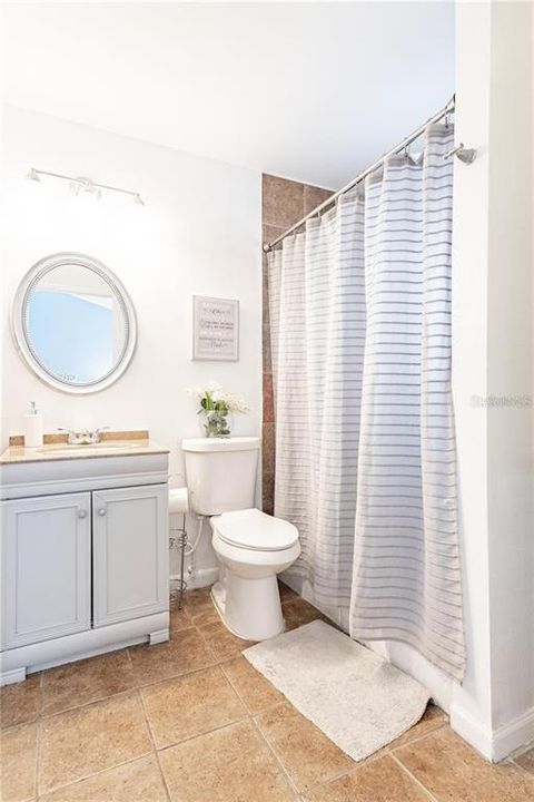 En Renta: $2,475 (3 camas, 2 baños, 1338 Pies cuadrados)