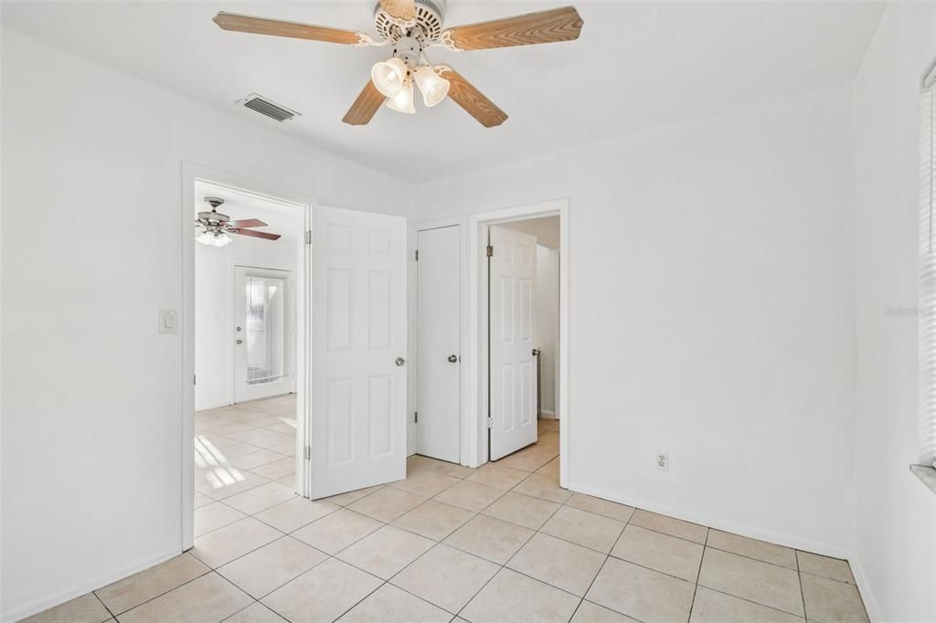 待售: $549,000 (3 贝兹, 2 浴室, 1566 平方英尺)