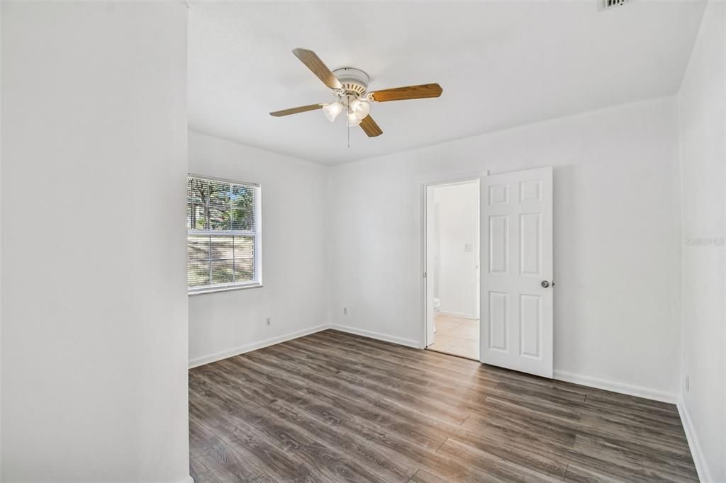 待售: $549,000 (3 贝兹, 2 浴室, 1566 平方英尺)