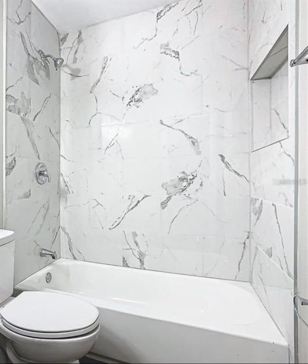 For Sale: $299,999 (3 beds, 1 baths, 1217 Square Feet)