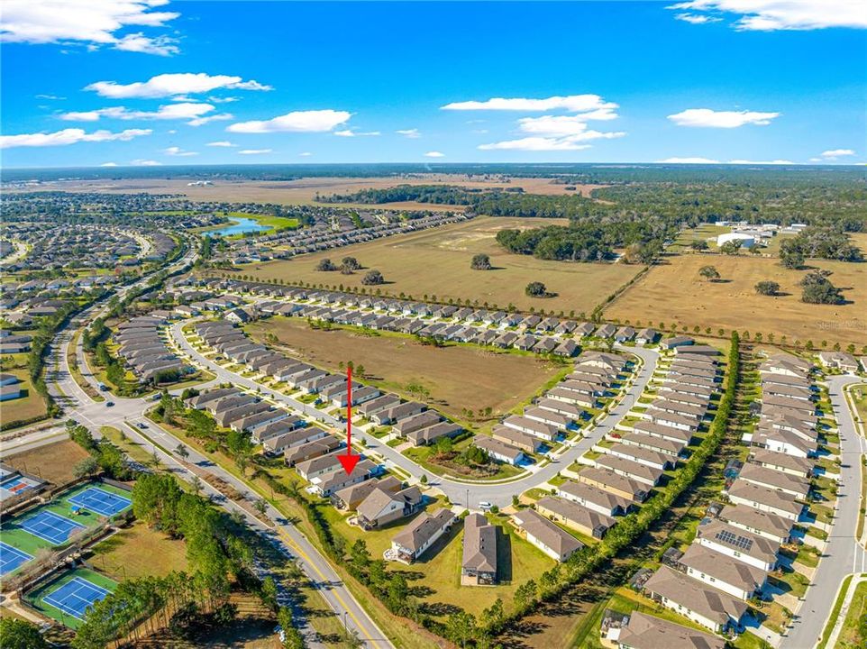 For Sale: $328,800 (2 beds, 2 baths, 1406 Square Feet)