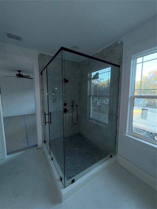 На продажу: $895,000 (5 спален, 2 ванн, 2618 Квадратных фут)