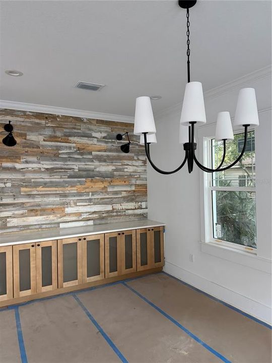 На продажу: $895,000 (5 спален, 2 ванн, 2618 Квадратных фут)